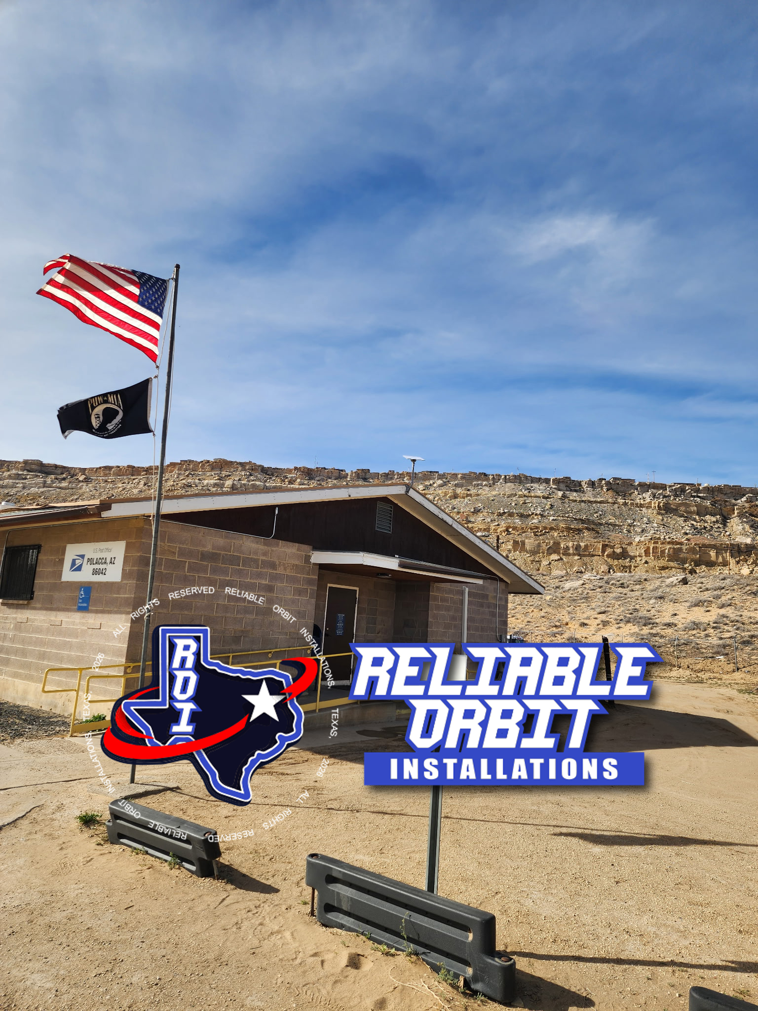 Commercial roof mount